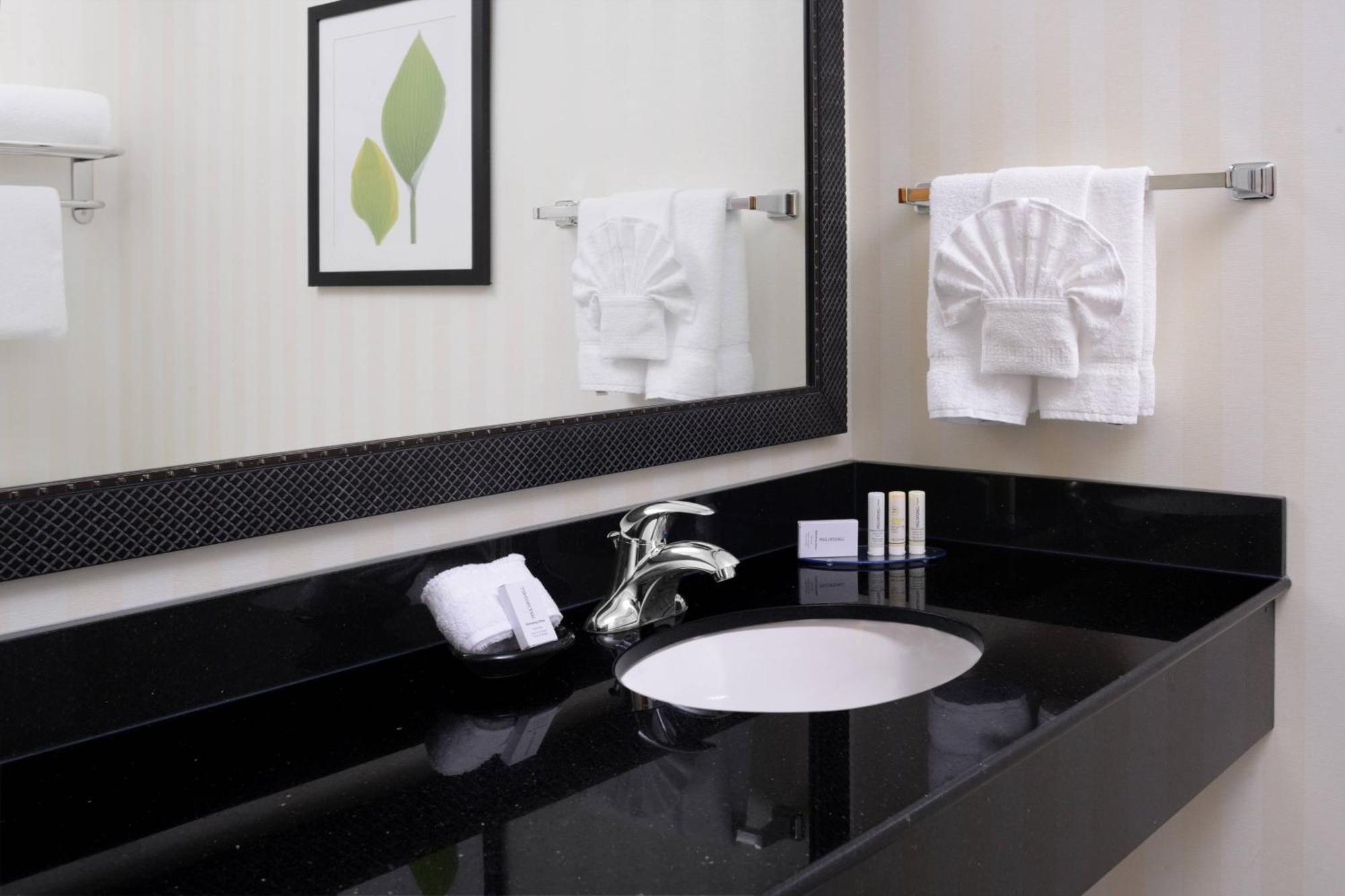 Fairfield Inn & Suites By Marriott Dallas Plano Колони Экстерьер фото