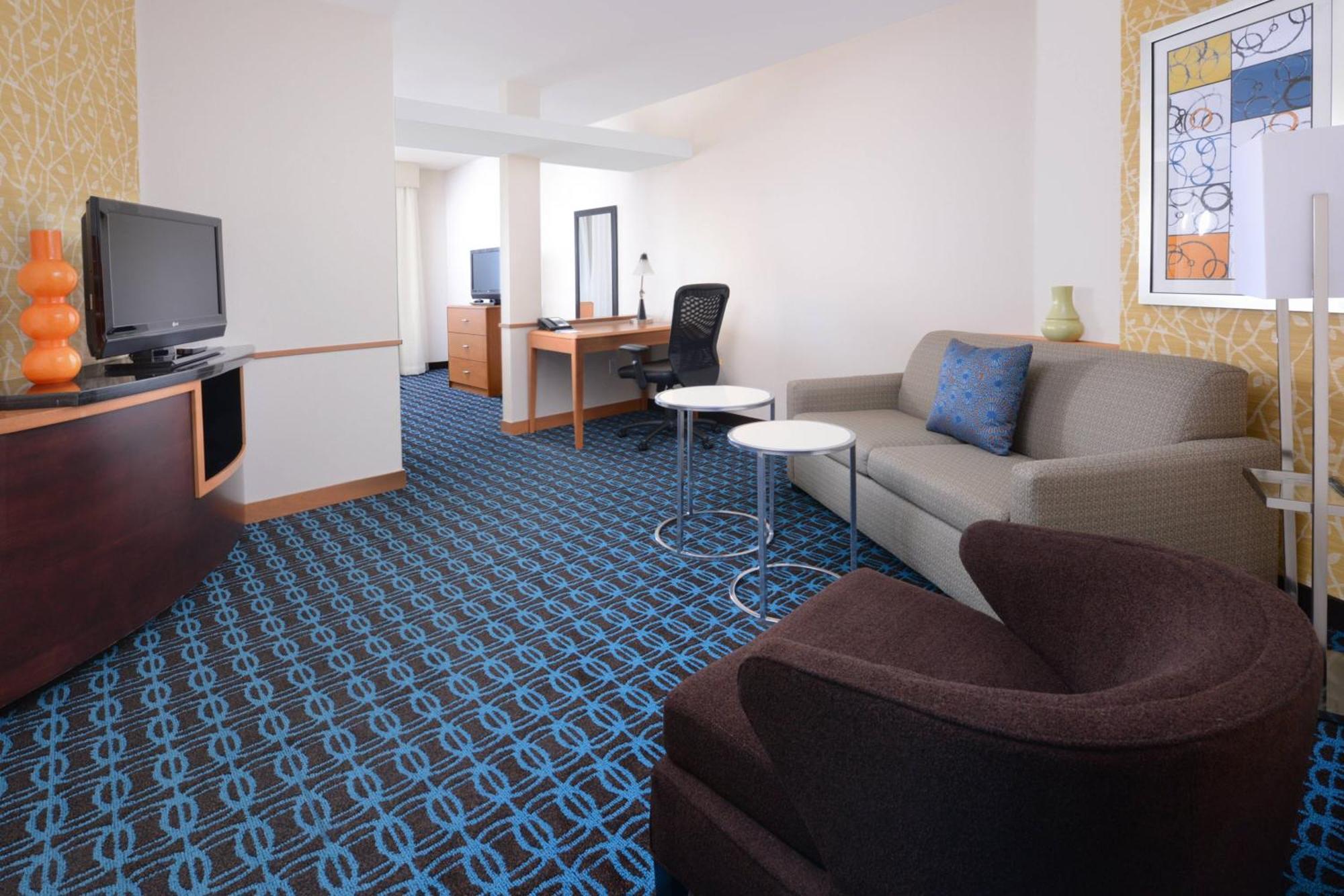 Fairfield Inn & Suites By Marriott Dallas Plano Колони Экстерьер фото