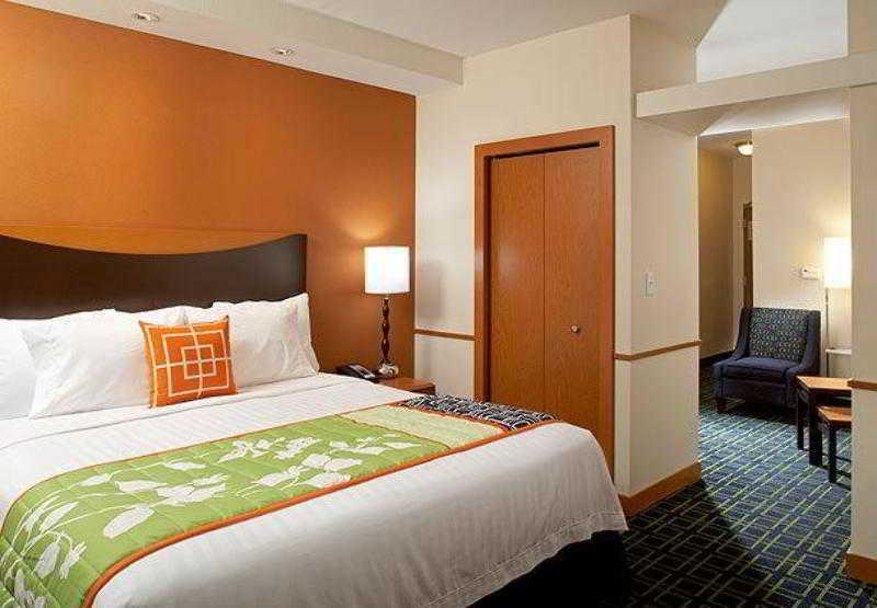 Fairfield Inn & Suites By Marriott Dallas Plano Колони Экстерьер фото