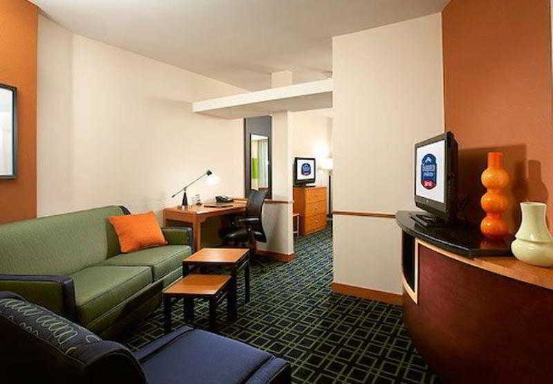 Fairfield Inn & Suites By Marriott Dallas Plano Колони Экстерьер фото
